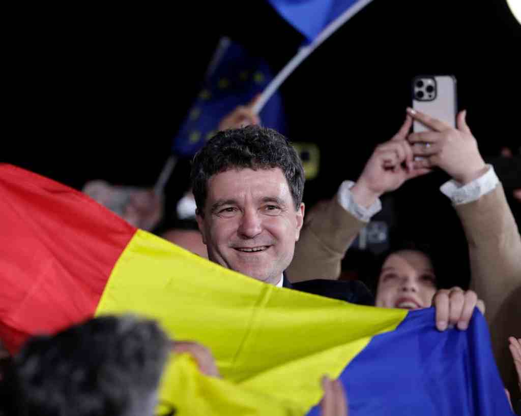 Romania election: EU breathes sigh of relief after Dan defeats far-right rival | Romania | The&nbsp;Guardian