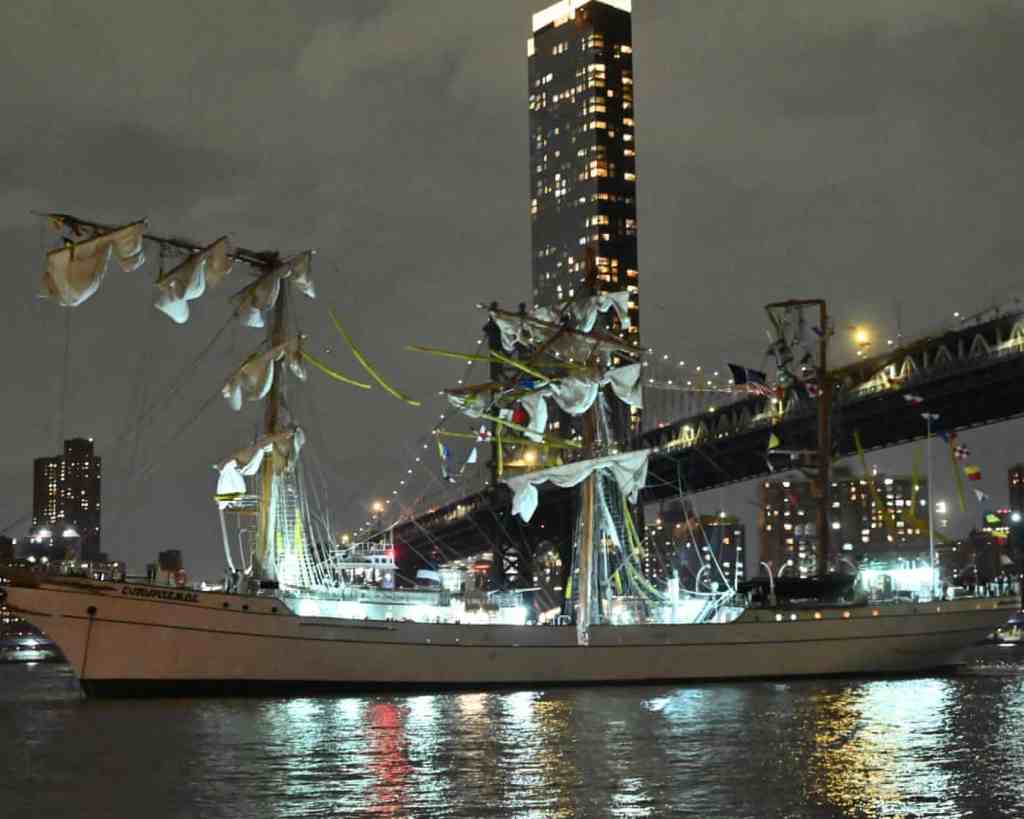 Mexican navy ship crashes into Brooklyn Bridge leaving two people dead | New York | The&nbsp;Guardian